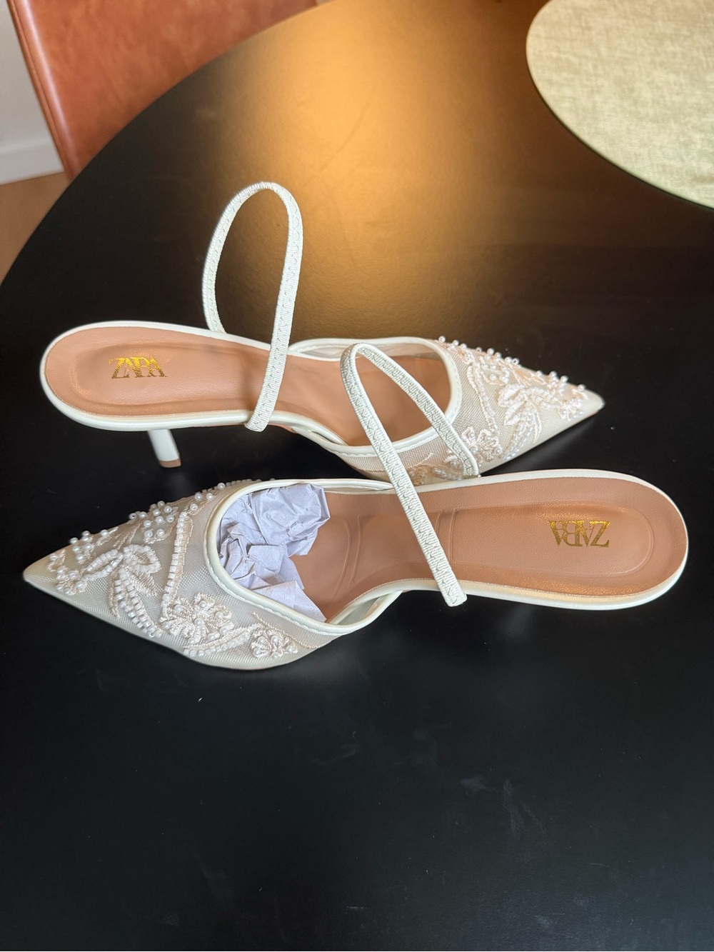 Women's Kitten Heels - Embroidered Mesh Pointed Toe - Slingback